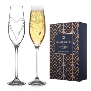 2 Diamante Champagne Flutes with a Heart Shaped Cutting Gift Set