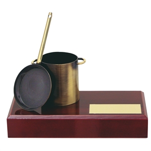 Saucepans Handmade Metal Cookery Trophy - 442